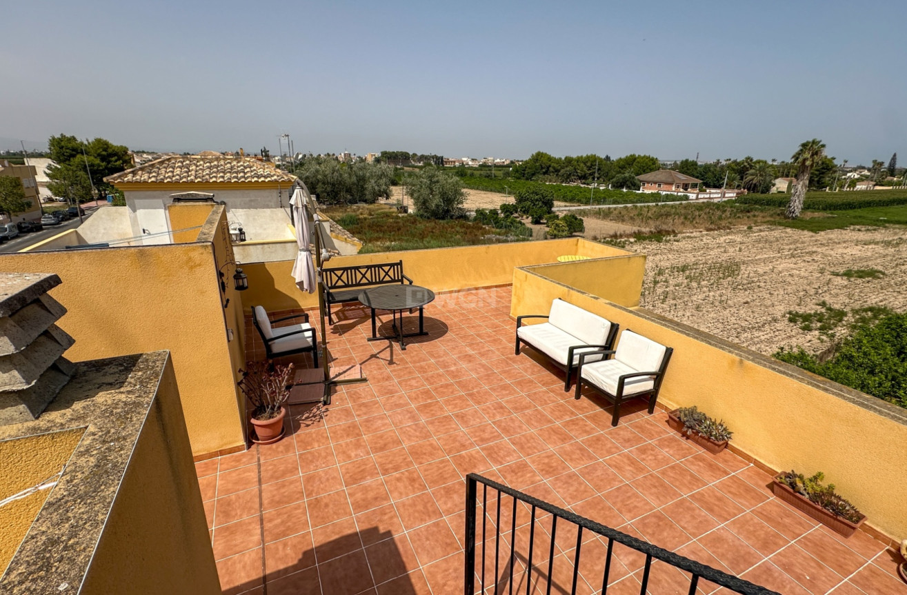 Odsprzedaż - Bungalow - Daya Nueva - Costa Blanca