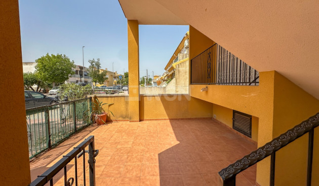 Odsprzedaż - Bungalow - Daya Nueva - Costa Blanca
