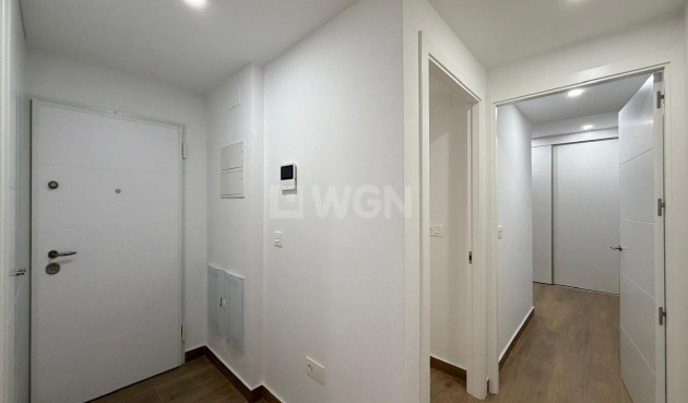 Reventa - Apartamento / piso - Torrevieja - Estacion De Autobuses