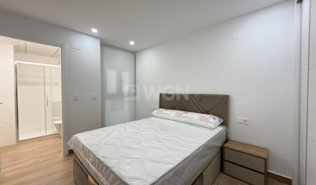 Reventa - Apartamento / piso - Torrevieja - Estacion De Autobuses