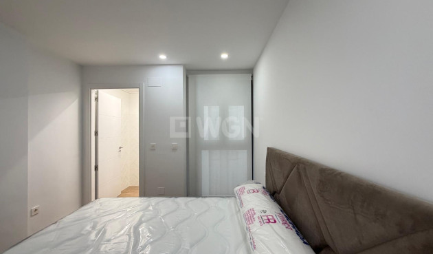 Reventa - Apartamento / piso - Torrevieja - Estacion De Autobuses