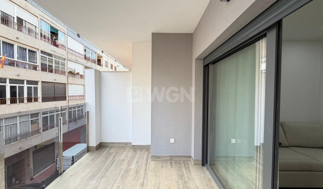 Reventa - Apartamento / piso - Torrevieja - Estacion De Autobuses