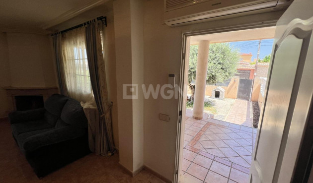 Odsprzedaż - Villa - Torrevieja - aguas nuevas