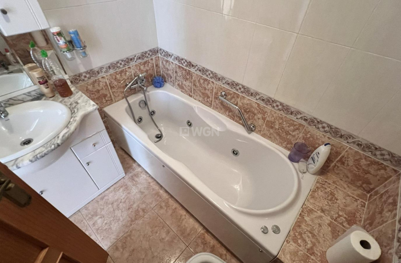 Odsprzedaż - Villa - Torrevieja - aguas nuevas