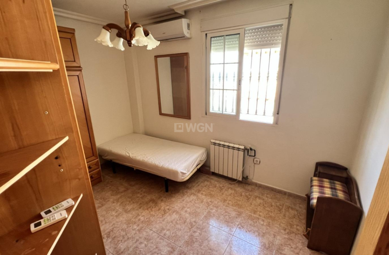 Odsprzedaż - Villa - Torrevieja - aguas nuevas