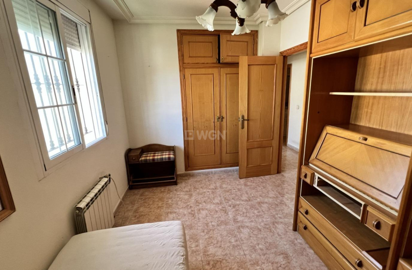 Odsprzedaż - Villa - Torrevieja - aguas nuevas