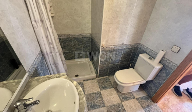 Odsprzedaż - Villa - Torrevieja - aguas nuevas