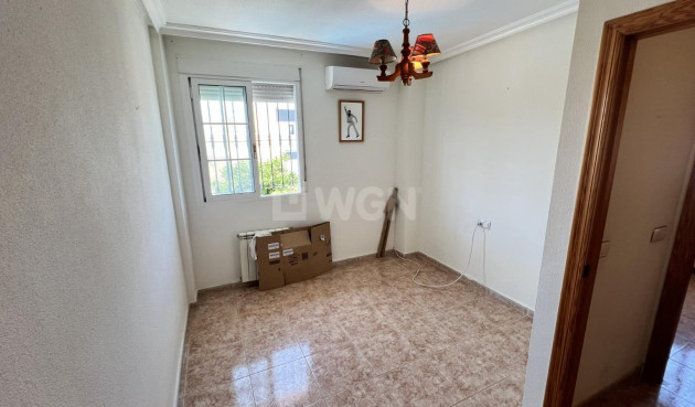 Odsprzedaż - Villa - Torrevieja - aguas nuevas