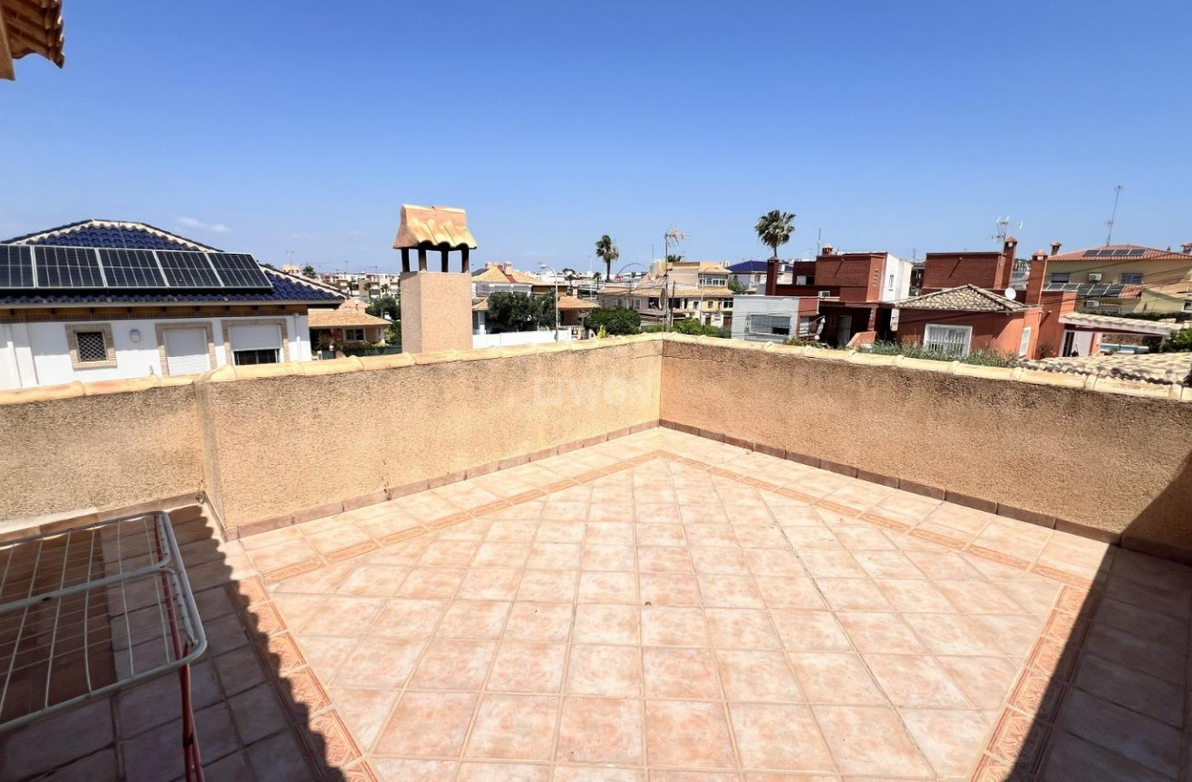 Odsprzedaż - Villa - Torrevieja - aguas nuevas