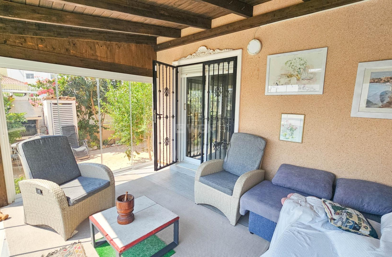Odsprzedaż - Villa - Orihuela Costa - Cabo Roig