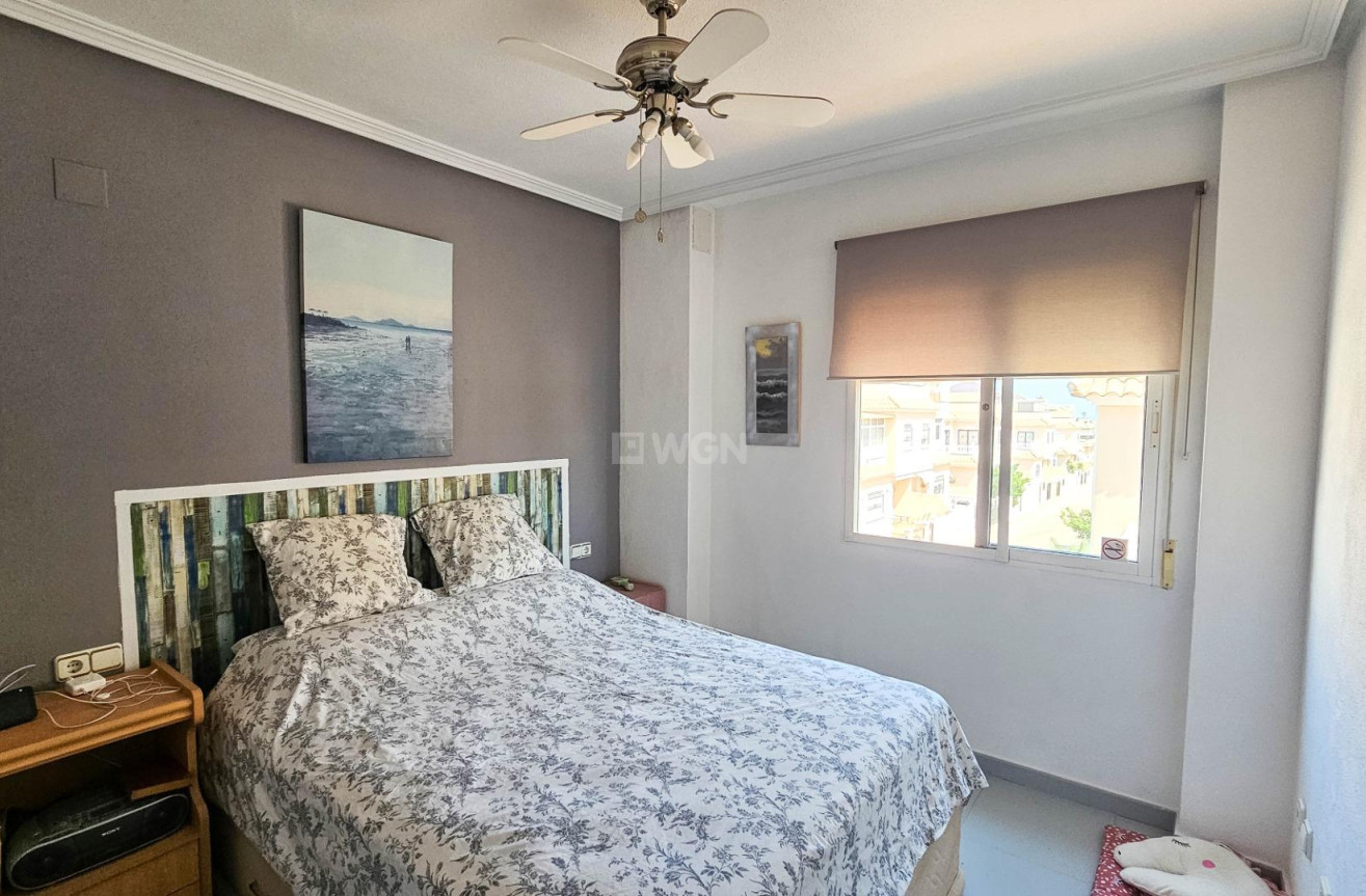 Odsprzedaż - Villa - Orihuela Costa - Cabo Roig