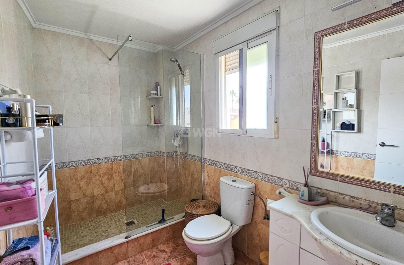 Odsprzedaż - Villa - Orihuela Costa - Cabo Roig
