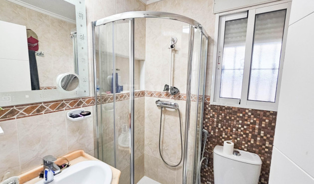 Odsprzedaż - Villa - Orihuela Costa - Cabo Roig