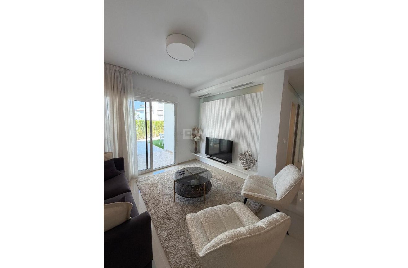 Odsprzedaż - Bungalow - Ciudad Quesada - Costa Blanca