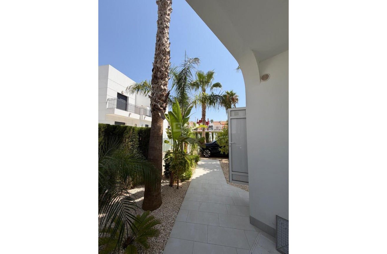 Odsprzedaż - Bungalow - Ciudad Quesada - Costa Blanca