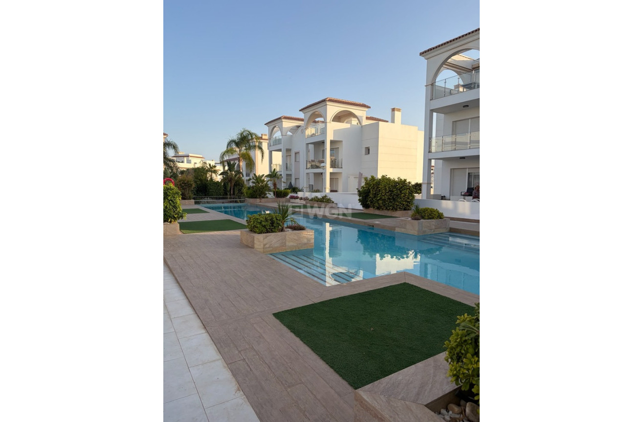 Odsprzedaż - Bungalow - Ciudad Quesada - Costa Blanca