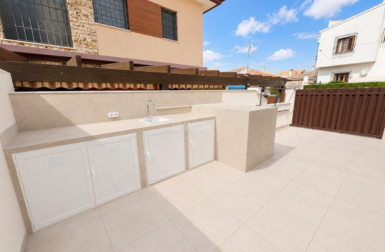 Odsprzedaż - Villa - Santiago de la ribera - Costa Calida