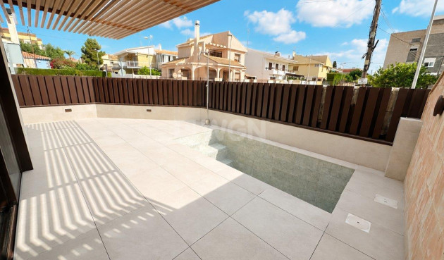 Odsprzedaż - Villa - Santiago de la ribera - Costa Calida
