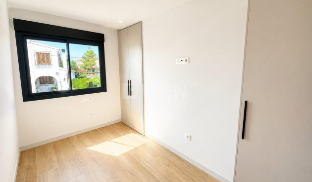Odsprzedaż - Villa - Santiago de la ribera - Costa Calida