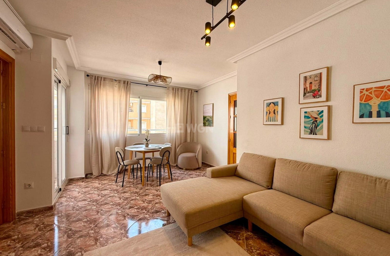 Reventa - Apartamento / piso - Torrevieja - Playa del Cura