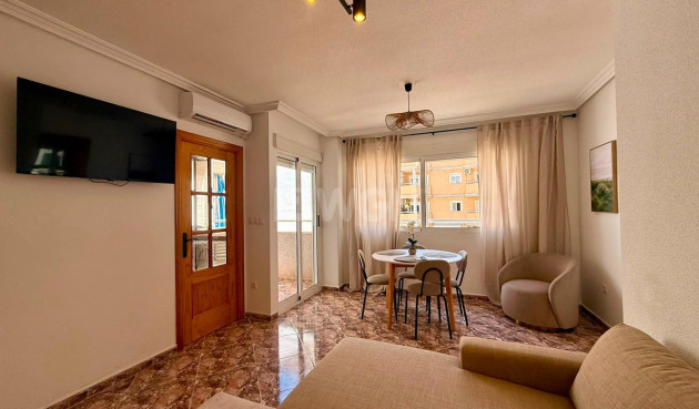 Reventa - Apartamento / piso - Torrevieja - Playa del Cura