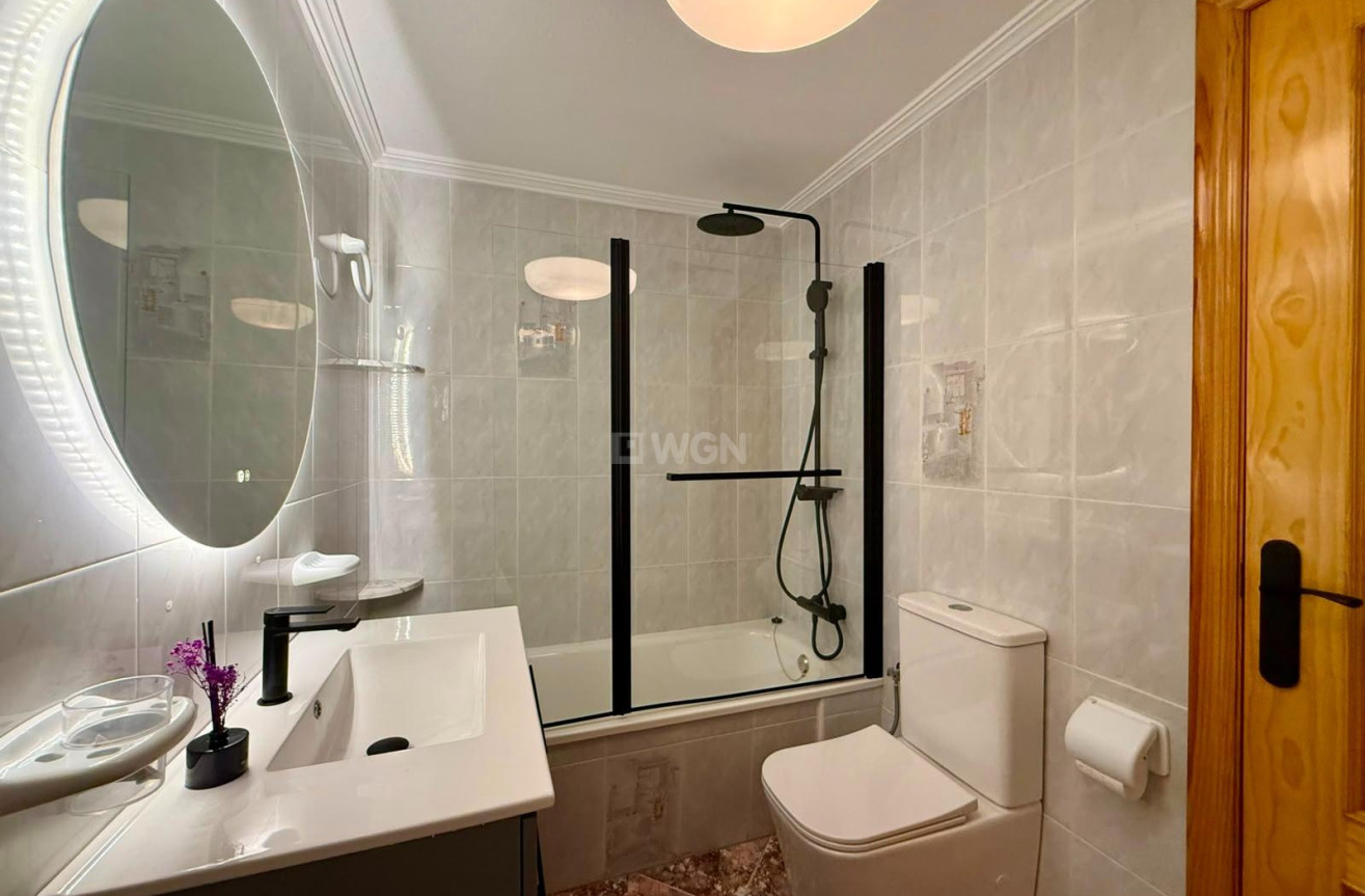 Reventa - Apartamento / piso - Torrevieja - Playa del Cura