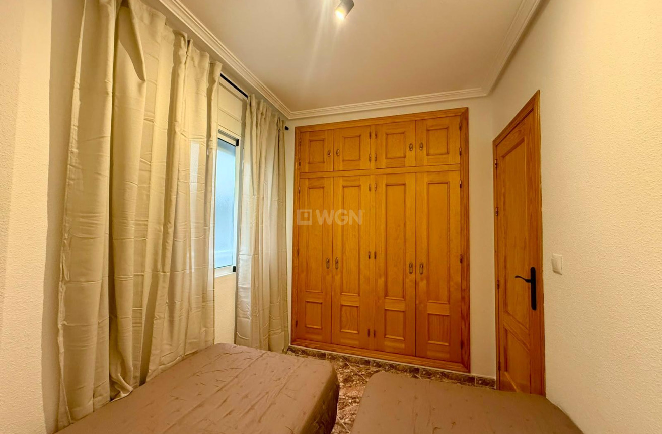 Reventa - Apartamento / piso - Torrevieja - Playa del Cura