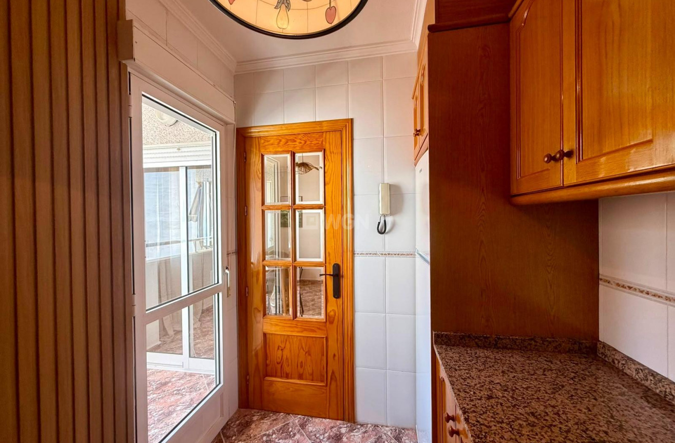 Reventa - Apartamento / piso - Torrevieja - Playa del Cura