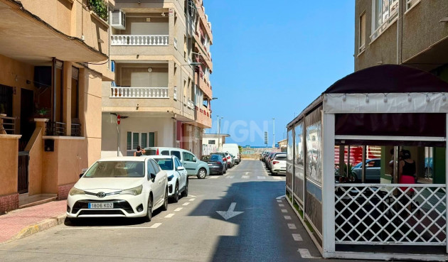 Reventa - Apartamento / piso - Torrevieja - Playa del Cura