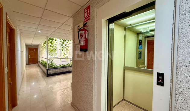 Reventa - Apartamento / piso - Torrevieja - Playa del Cura