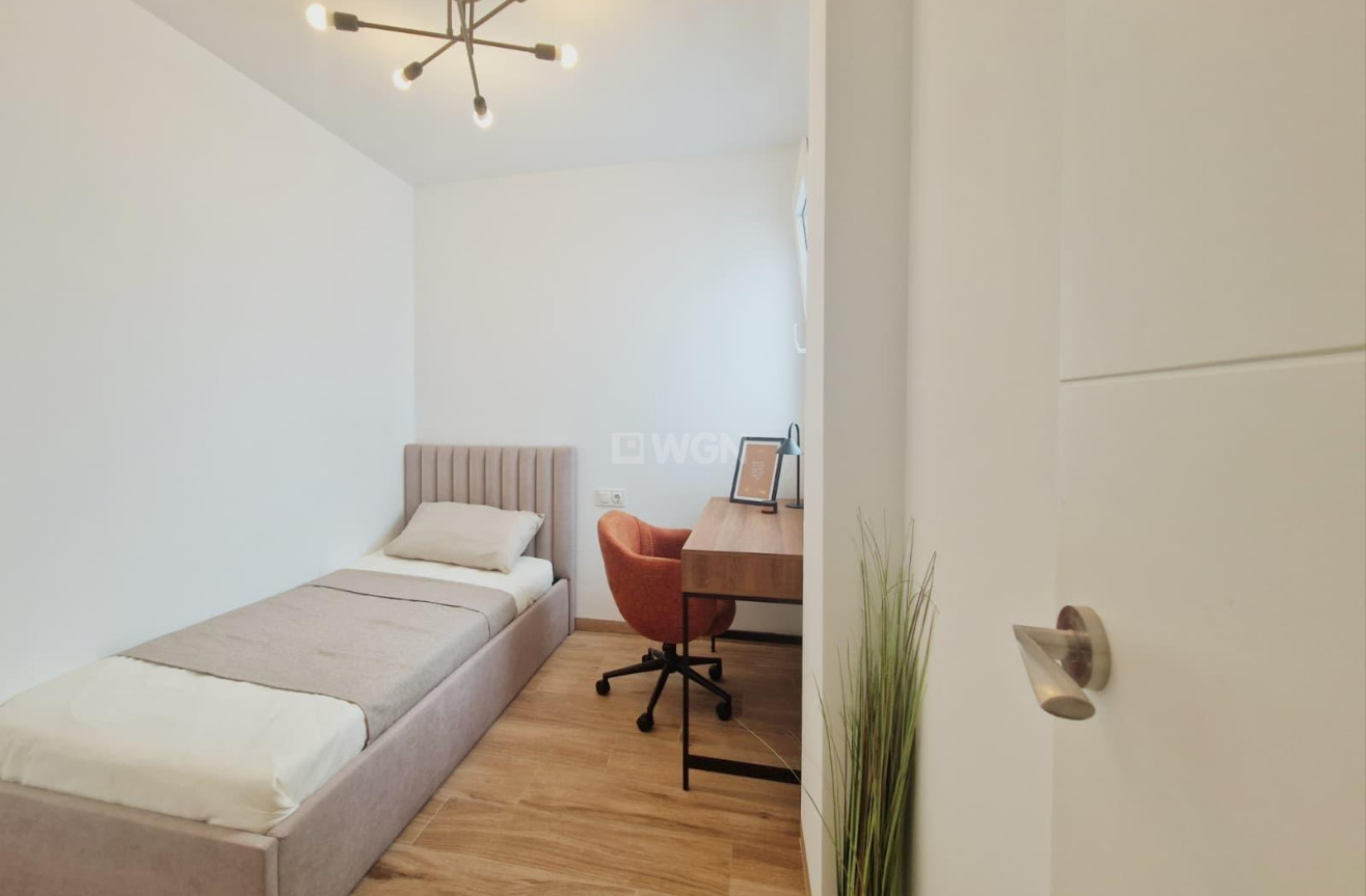 Odsprzedaż - Mieszkanie w bloku - San Fulgencio - centro