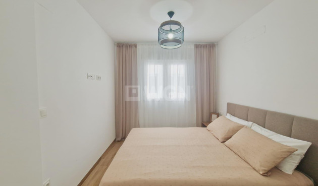 Odsprzedaż - Mieszkanie w bloku - San Fulgencio - centro