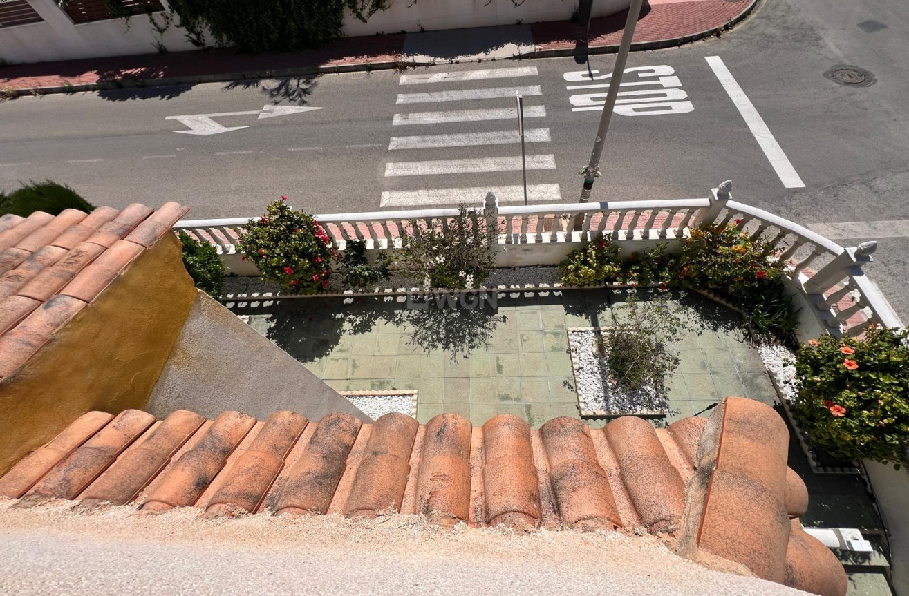 Odsprzedaż - Villa - Torrevieja - Torre La Mata