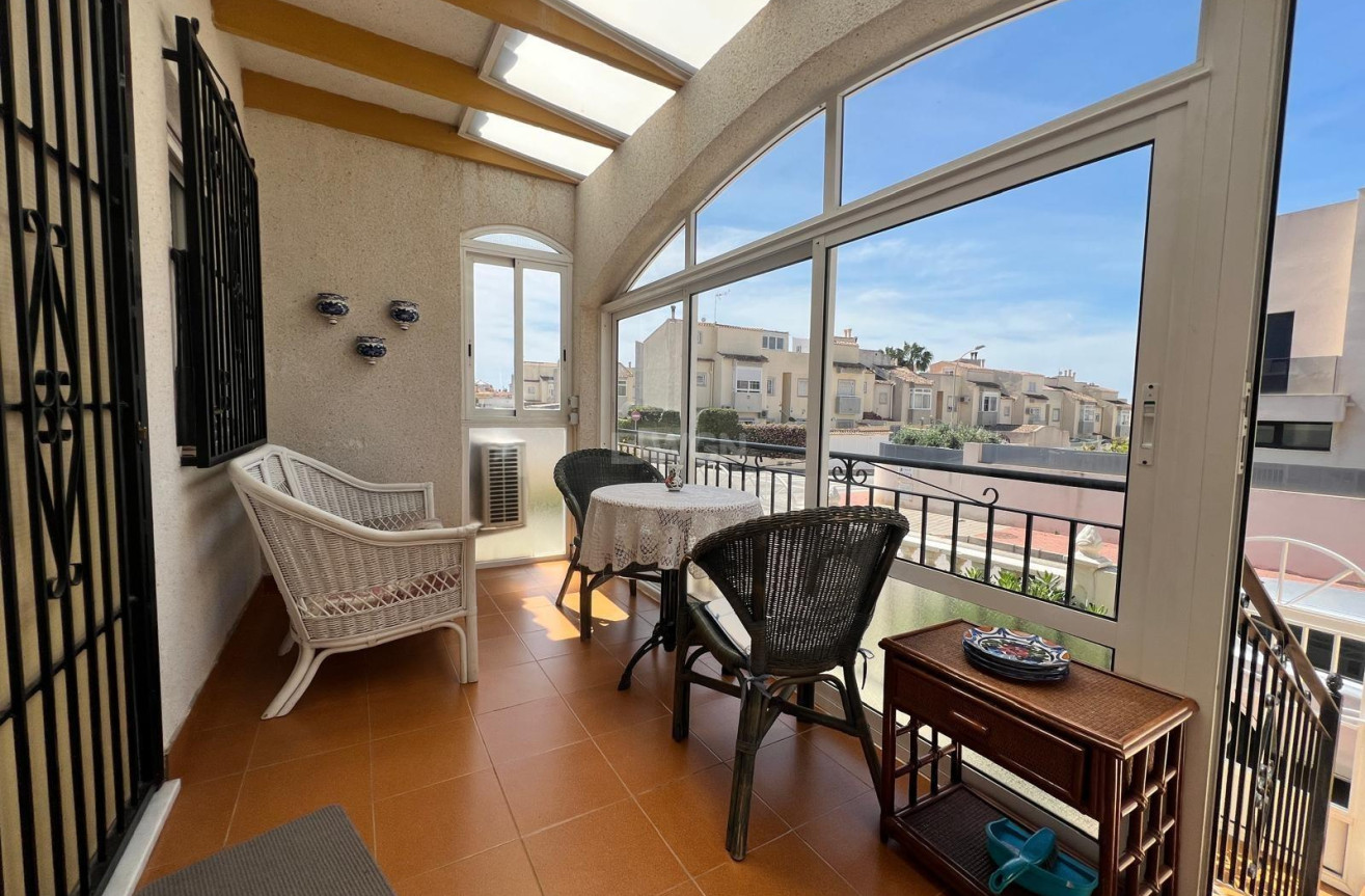 Odsprzedaż - Villa - Torrevieja - Torre La Mata
