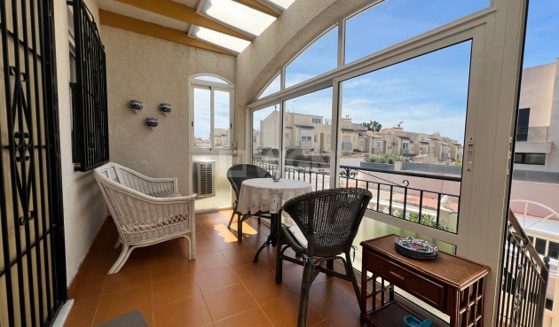 Odsprzedaż - Villa - Torrevieja - Torre La Mata