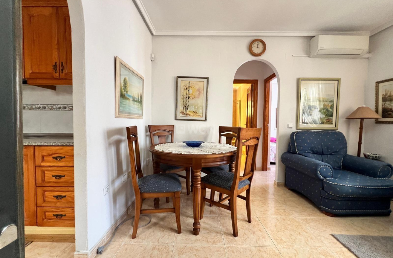 Odsprzedaż - Villa - Torrevieja - Torre La Mata