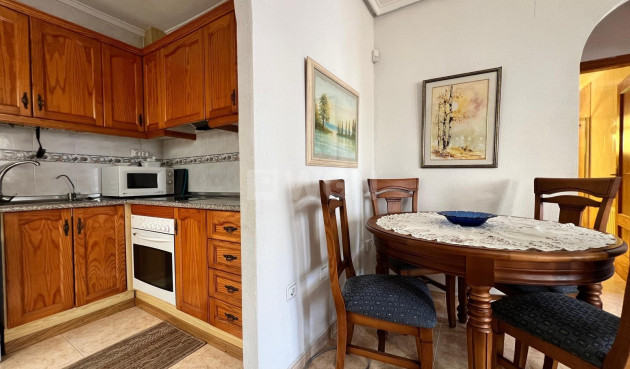 Odsprzedaż - Villa - Torrevieja - Torre La Mata