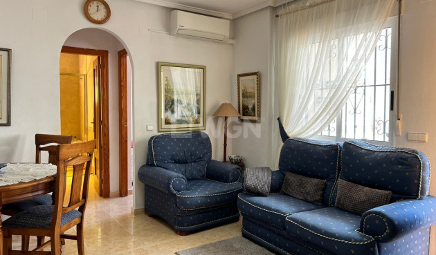 Odsprzedaż - Villa - Torrevieja - Torre La Mata