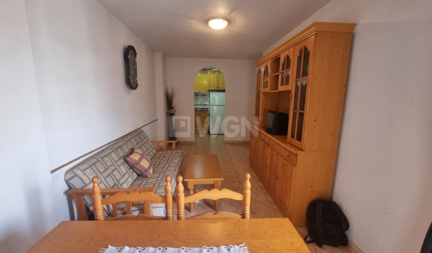 Odsprzedaż - Mieszkanie w bloku - Torrevieja - Centro