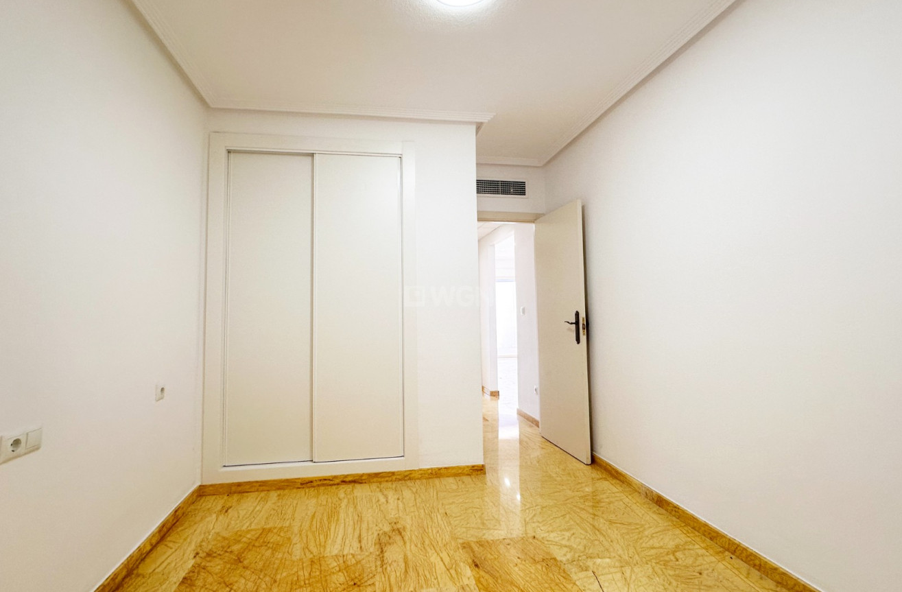 Reventa - Apartamento / piso - Orihuela Costa - Costa Blanca