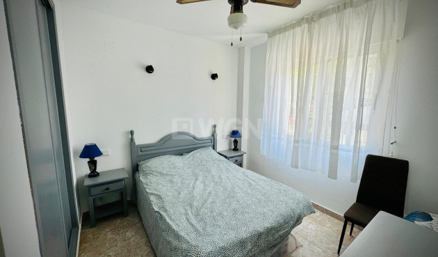 Odsprzedaż - Mieszkanie w bloku - Torrevieja - Playa del Cura