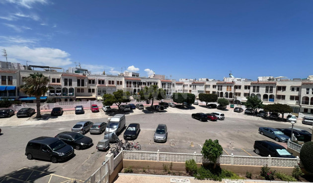 Odsprzedaż - Mieszkanie w bloku - Torrevieja - Habaneras