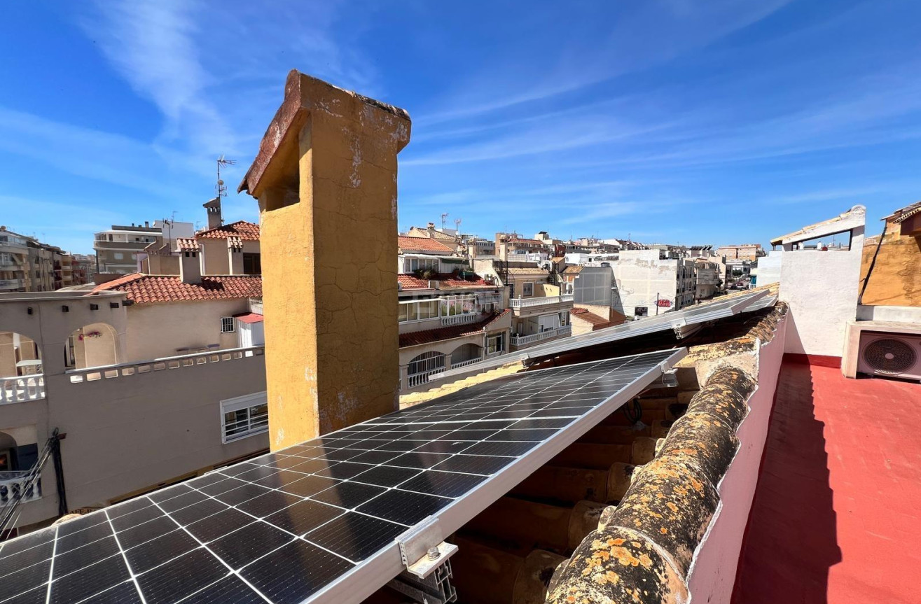 Wiederverkauf - Wohnung - Torrevieja - Centro