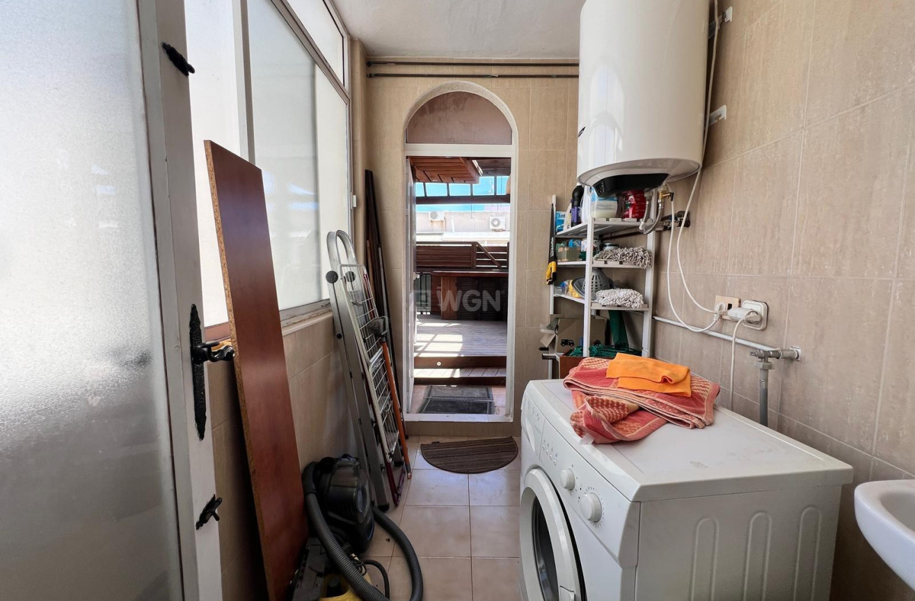 Wiederverkauf - Wohnung - Torrevieja - Centro