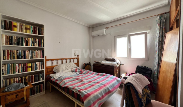 Wiederverkauf - Wohnung - Torrevieja - Centro