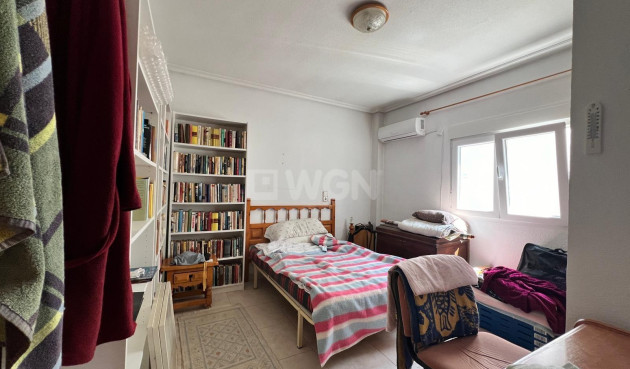 Wiederverkauf - Wohnung - Torrevieja - Centro