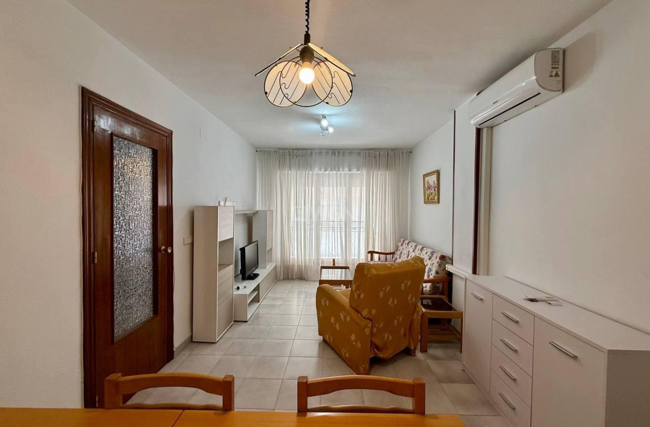 Reventa - Apartamento / piso - Torrevieja - Playa del Cura