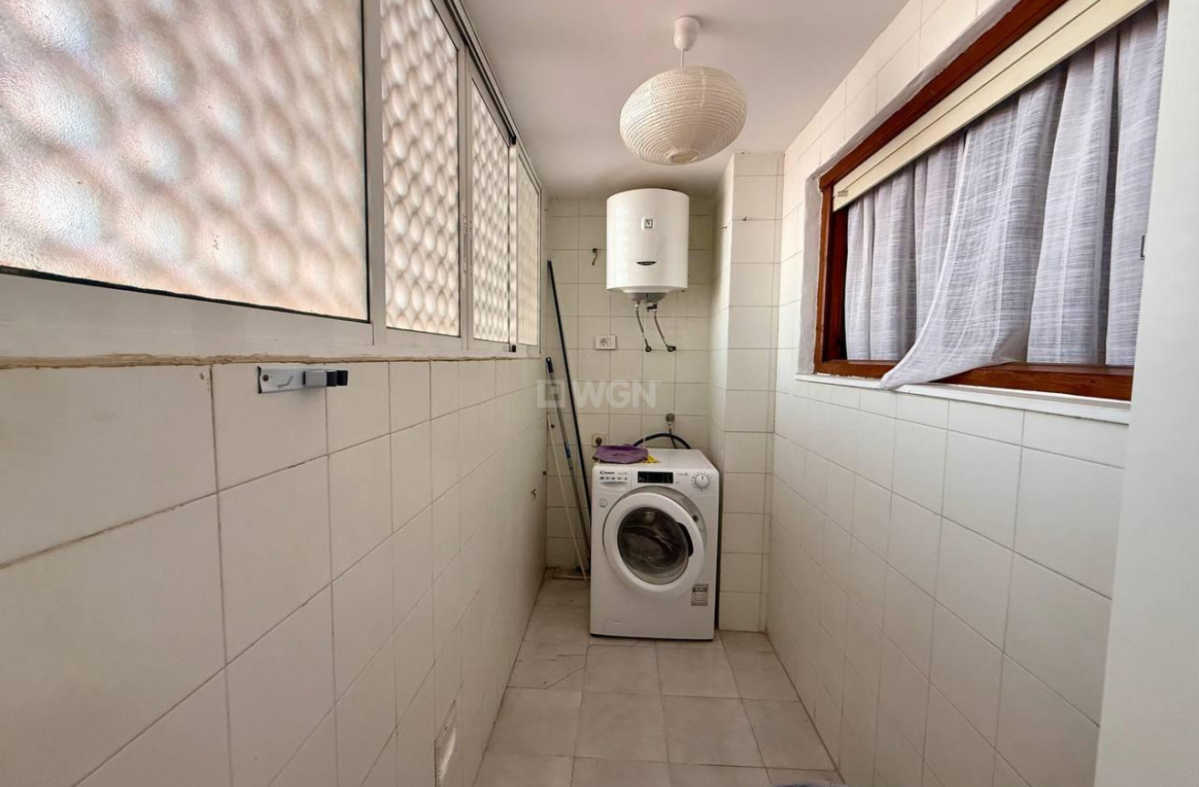 Reventa - Apartamento / piso - Torrevieja - Playa del Cura