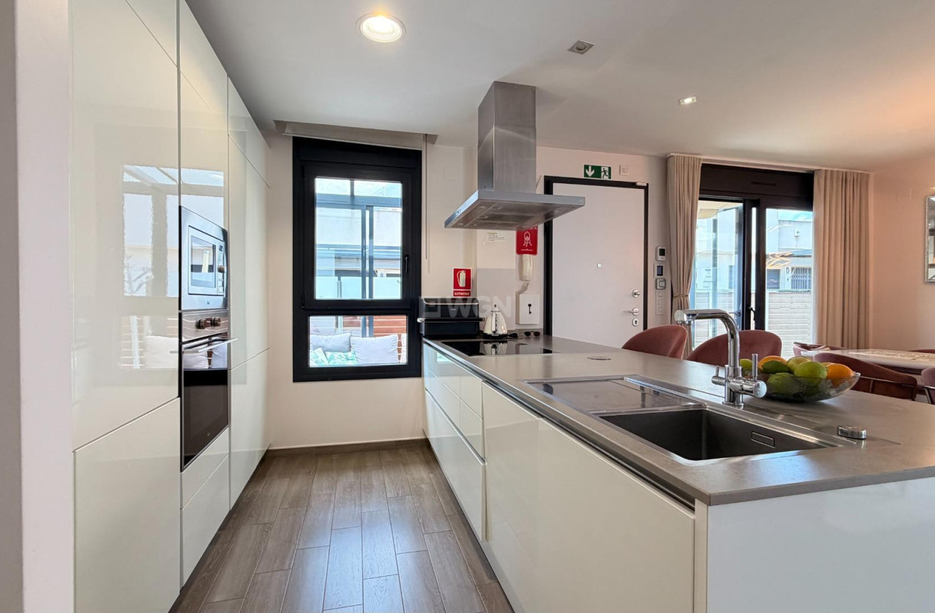 Odsprzedaż - Villa - Torrevieja - aguas nuevas