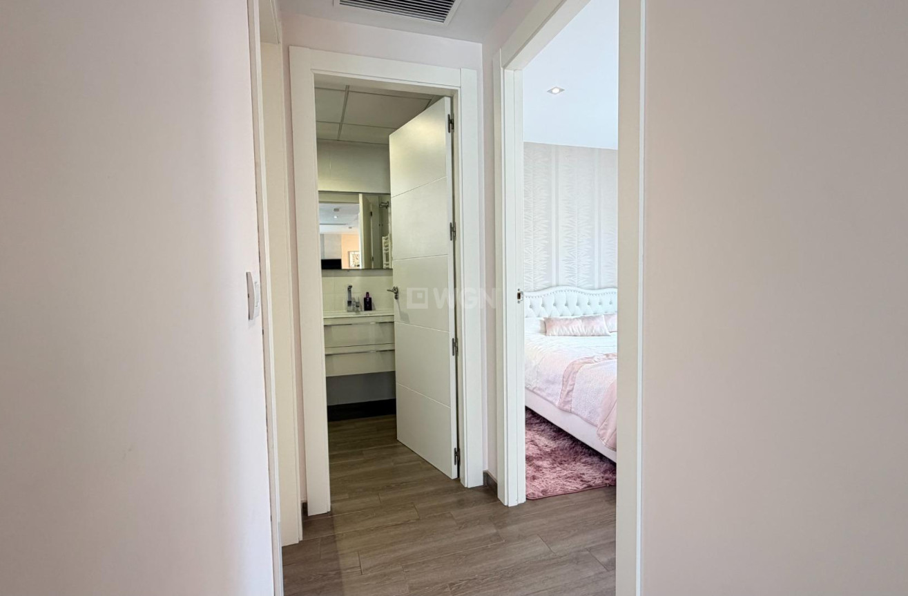 Odsprzedaż - Villa - Torrevieja - aguas nuevas